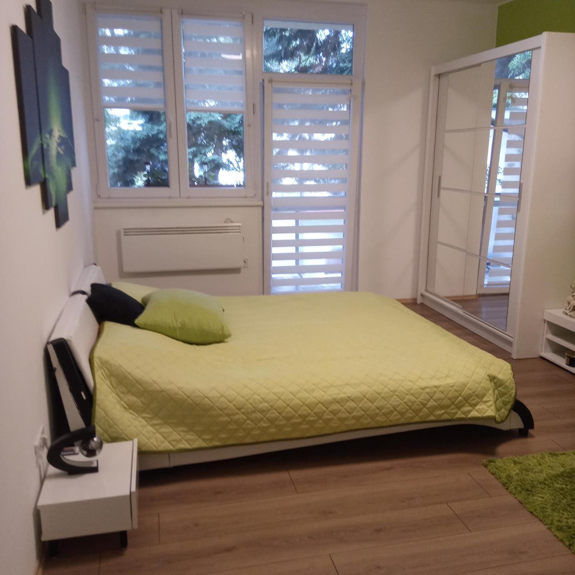 M&D Apartman Eger Eksteriør billede